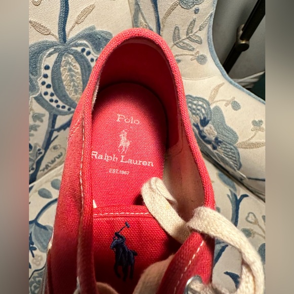 Polo Ralph Lauren Vintage Sneakers. Size 8.5 - Picture 5 of 8